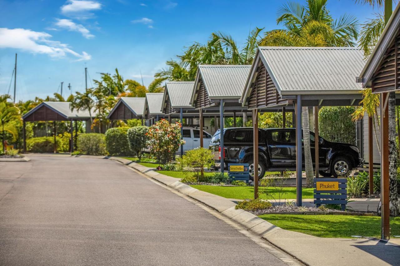 Tin Can Bay Marina Villas Esterno foto