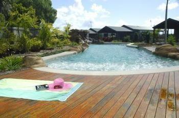 Tin Can Bay Marina Villas Esterno foto
